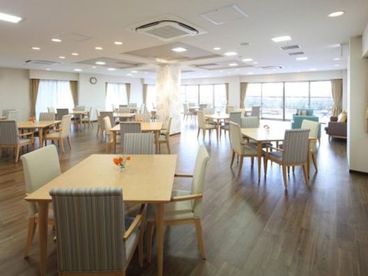 ダイニングルーム兼機能訓練室