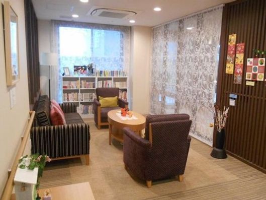 1F エントランスラウンジ