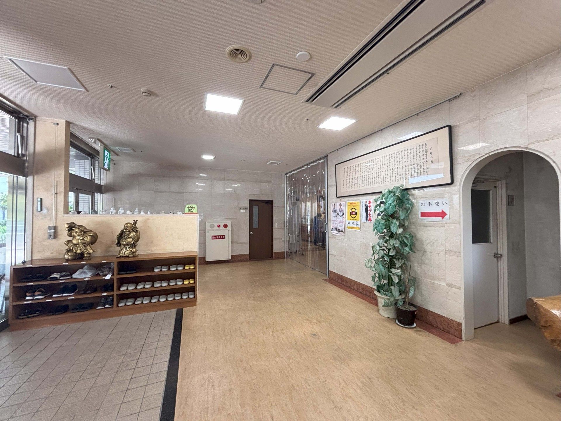 広々としたエントランス