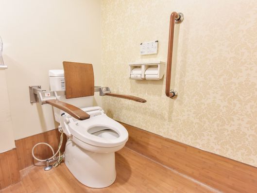 背もたれと肘掛け