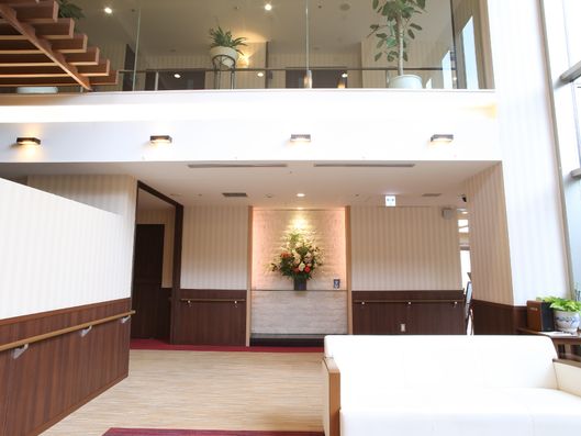 エントランス全景