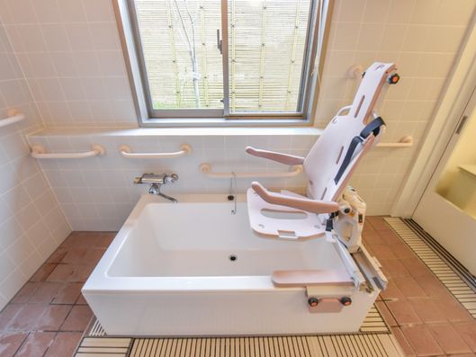 介護浴槽