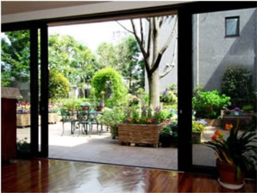 ガーデンスペース