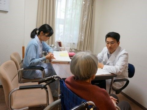「レザミ鶴見緑地」の環境。ご入居の皆様の健康に気を配っている。