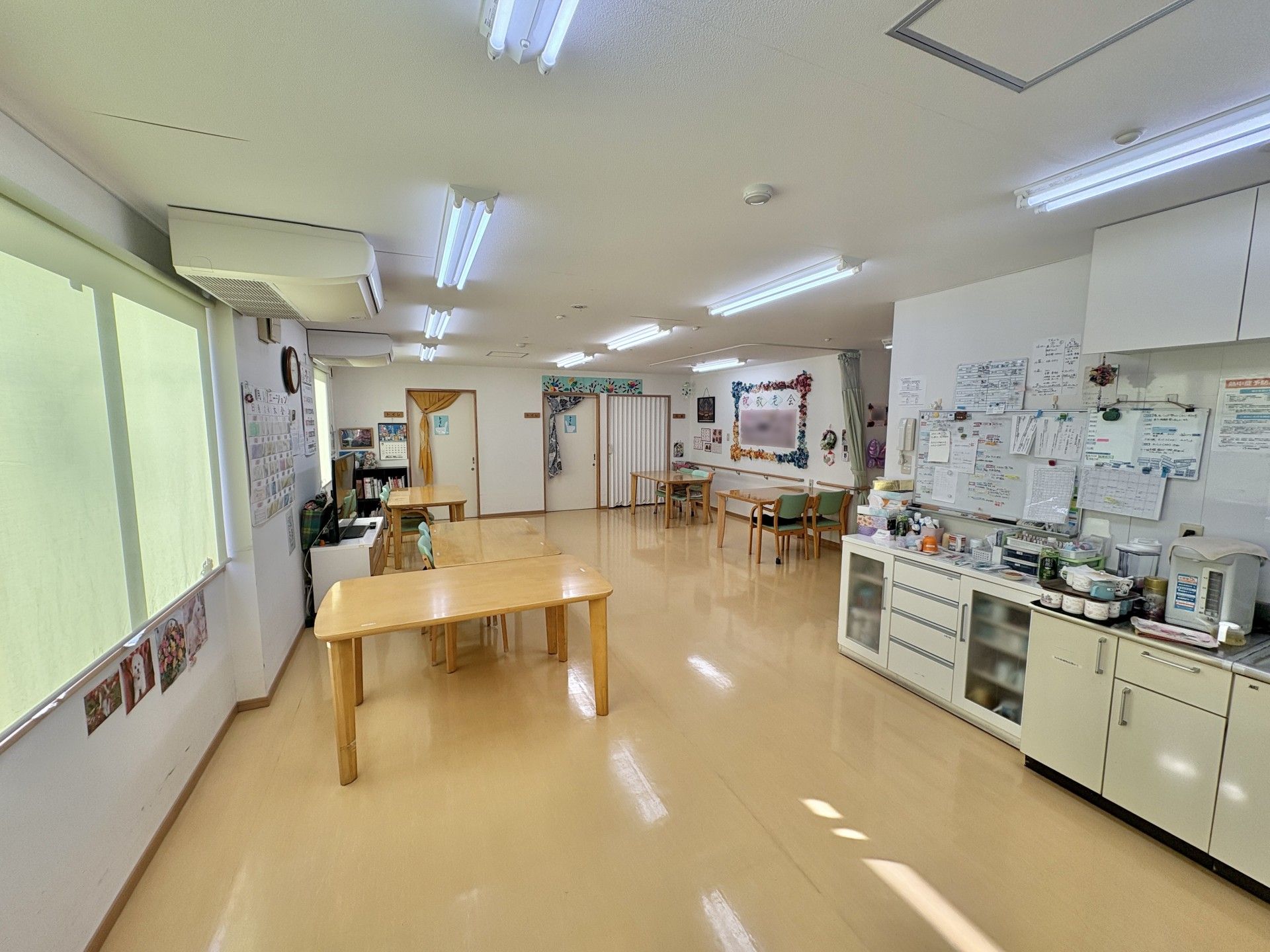 明るい共有スペース