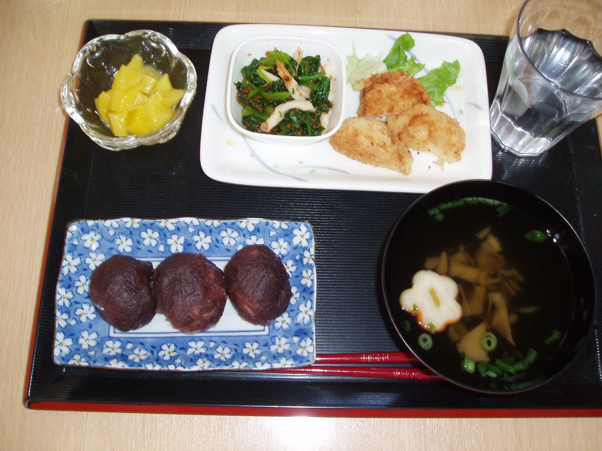 和食の食事セット