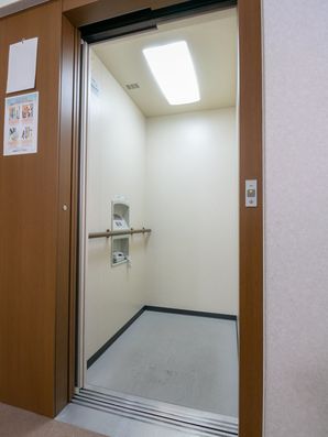 エレベーター