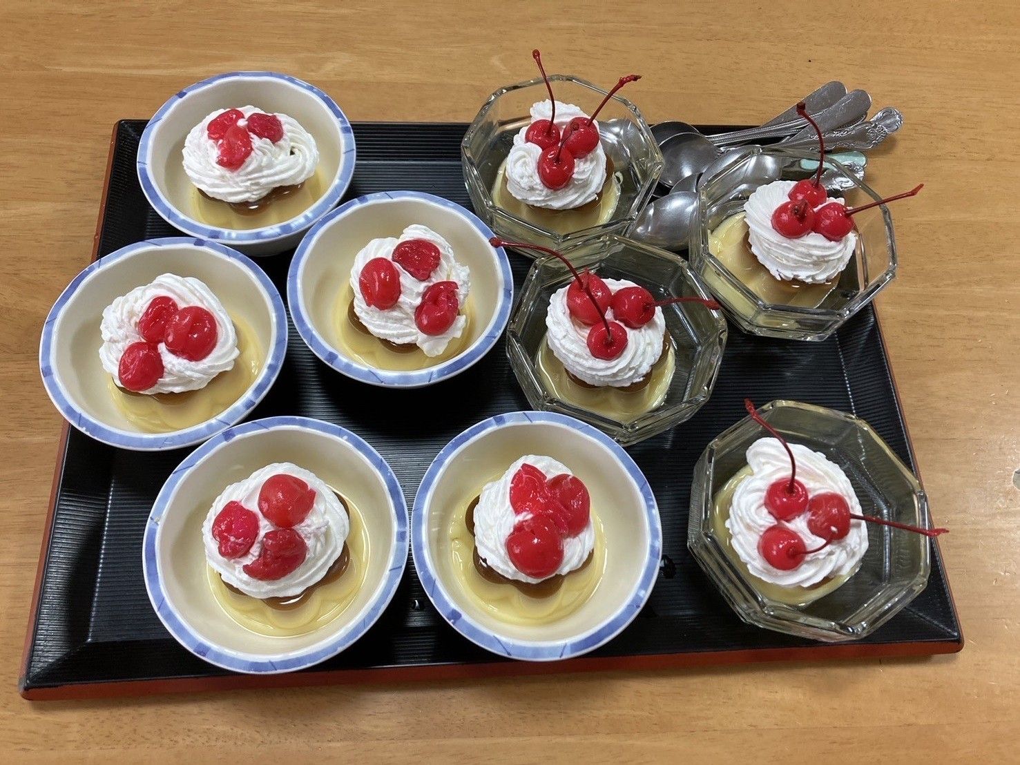 手作りスイーツの盛り合わせ