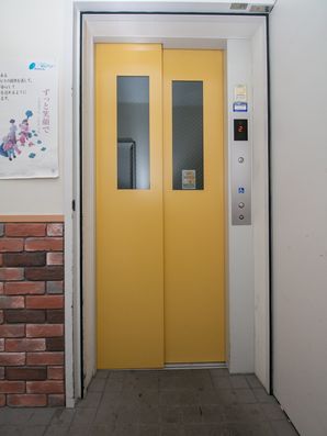 エレベーター
