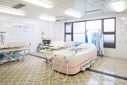 清潔な浴室設備