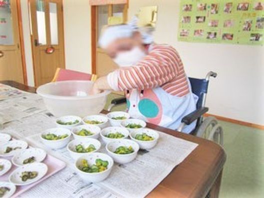 食事準備