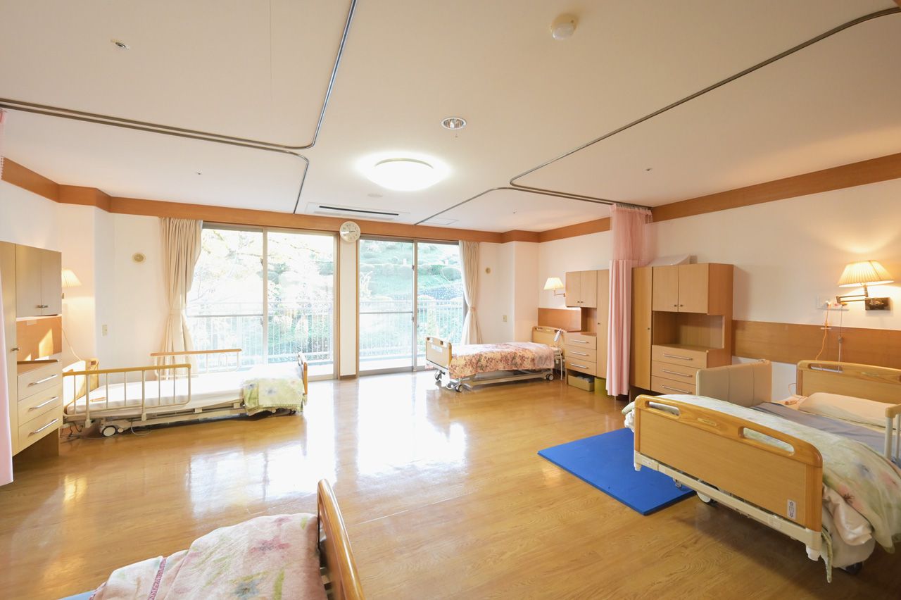 明るい多床室