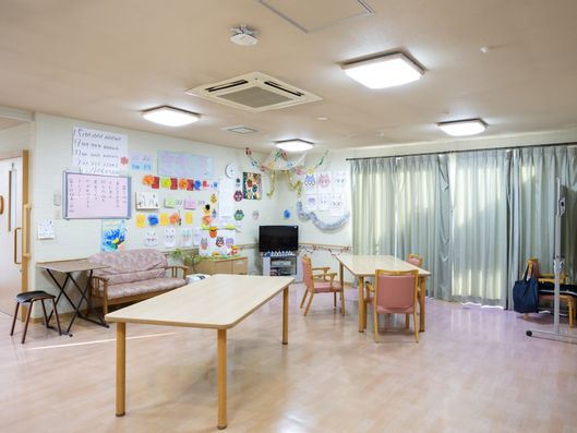 ラウンジ
