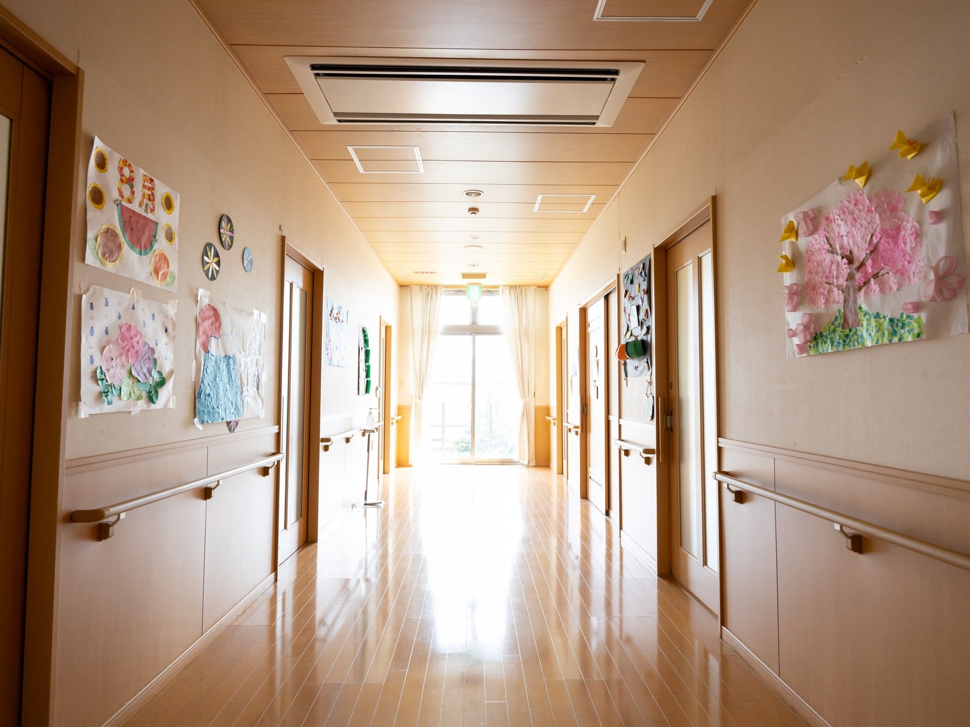 明るい廊下