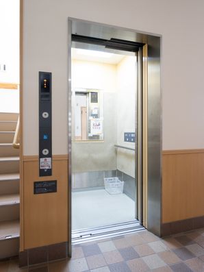 エレベーター