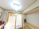 介護施設の受付と廊下