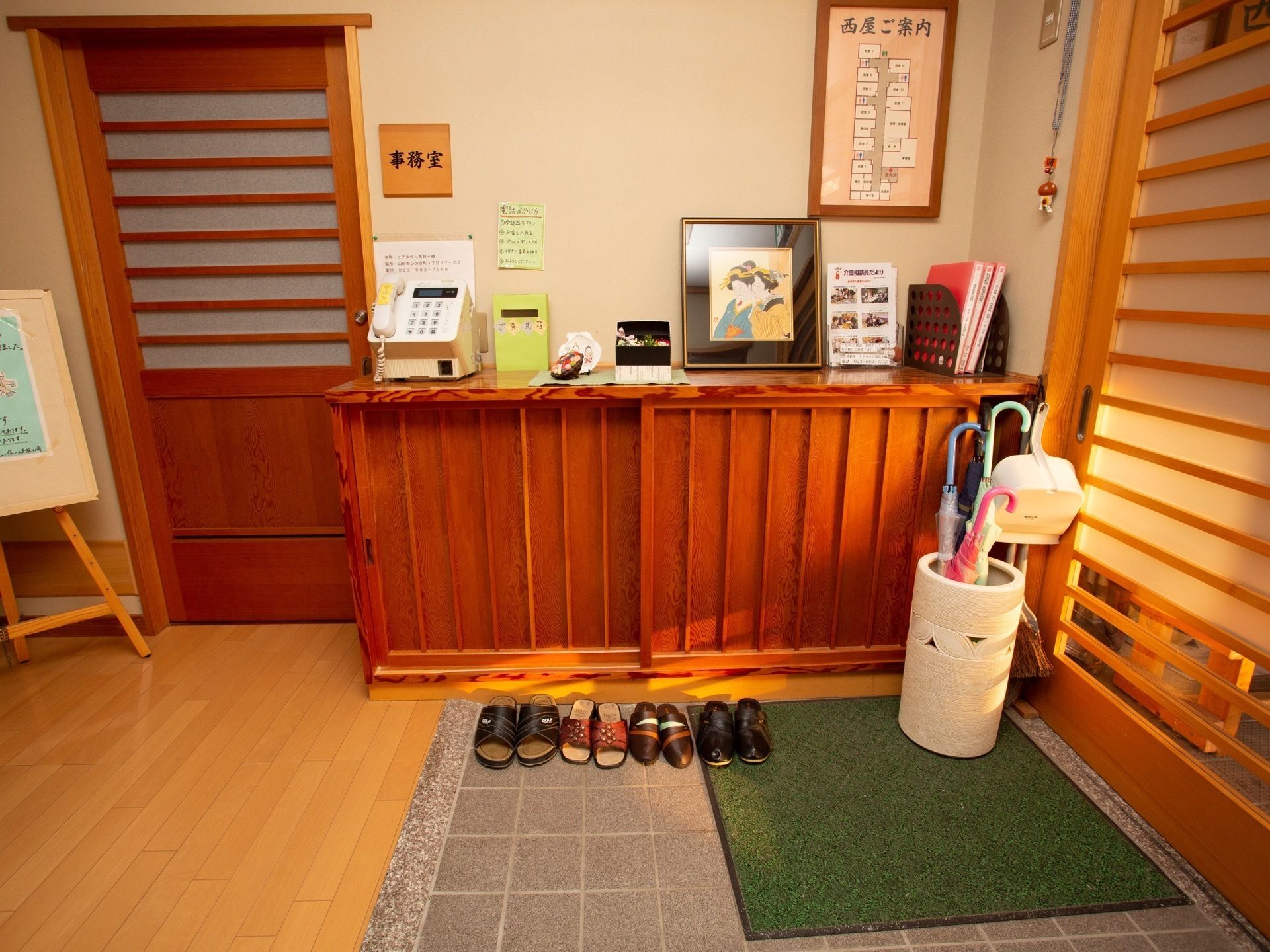 段差を減らしたバリアフリー設計の玄関