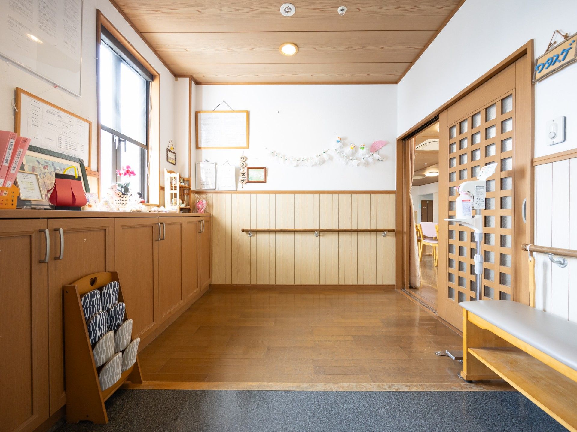 温かみのある廊下