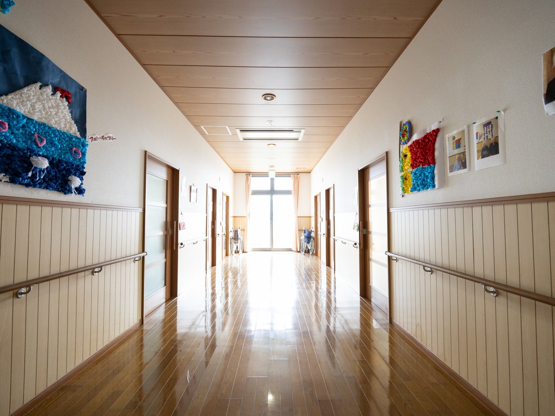明るい廊下