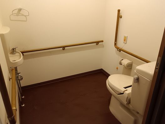 共用トイレ