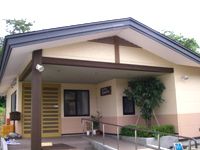 温かみのある入口デザイン
