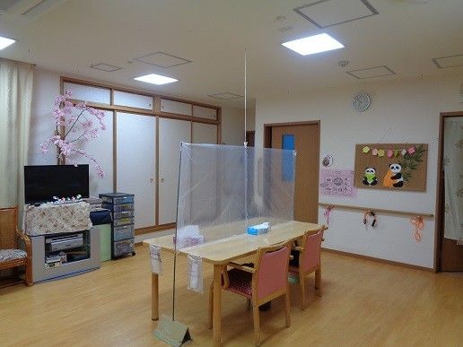 明るい共有リビング