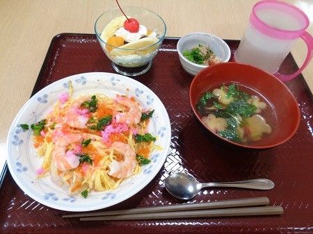 栄養満点の食事風景