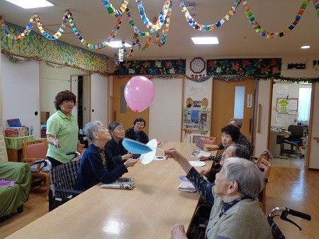 楽しいレクリエーションの様子