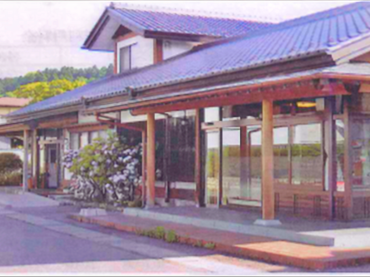 和風建築のエントランス
