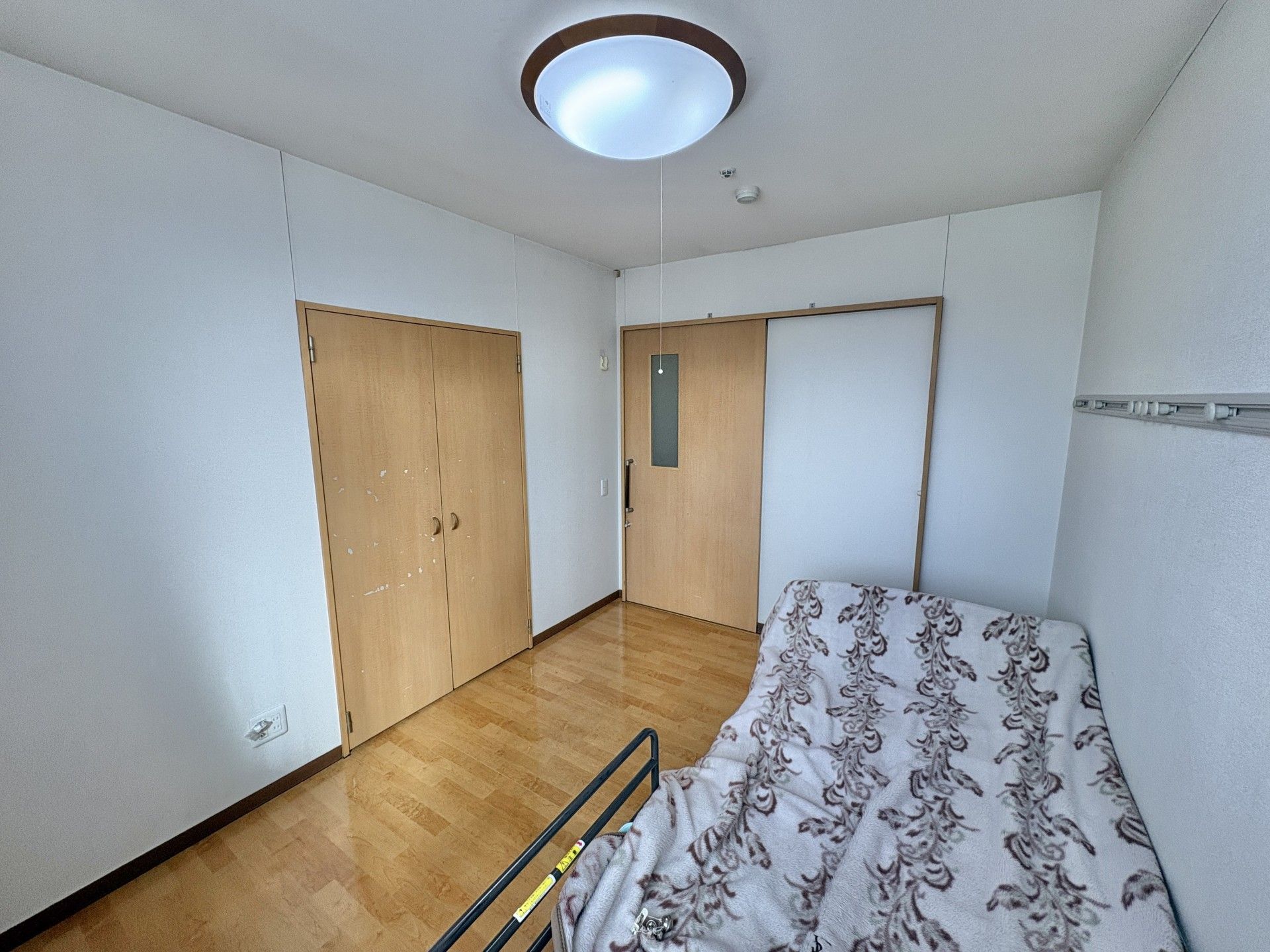 シンプルな個室