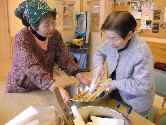 しもつかれ作り