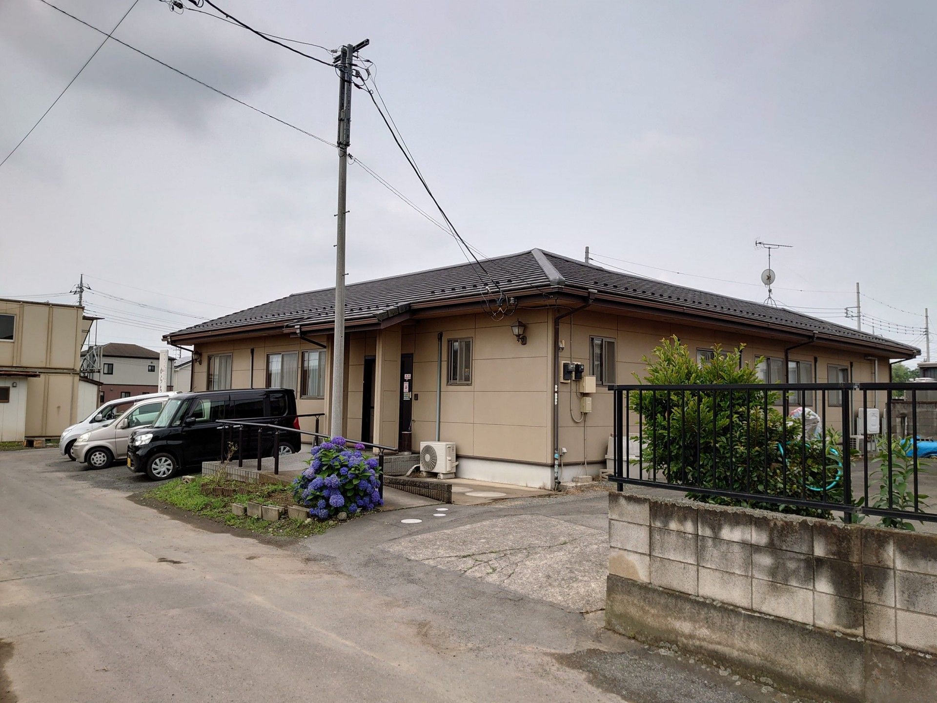 静かな住宅街の一軒家