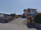 静かな住宅街の通り