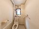 バリアフリー設計のトイレスペース