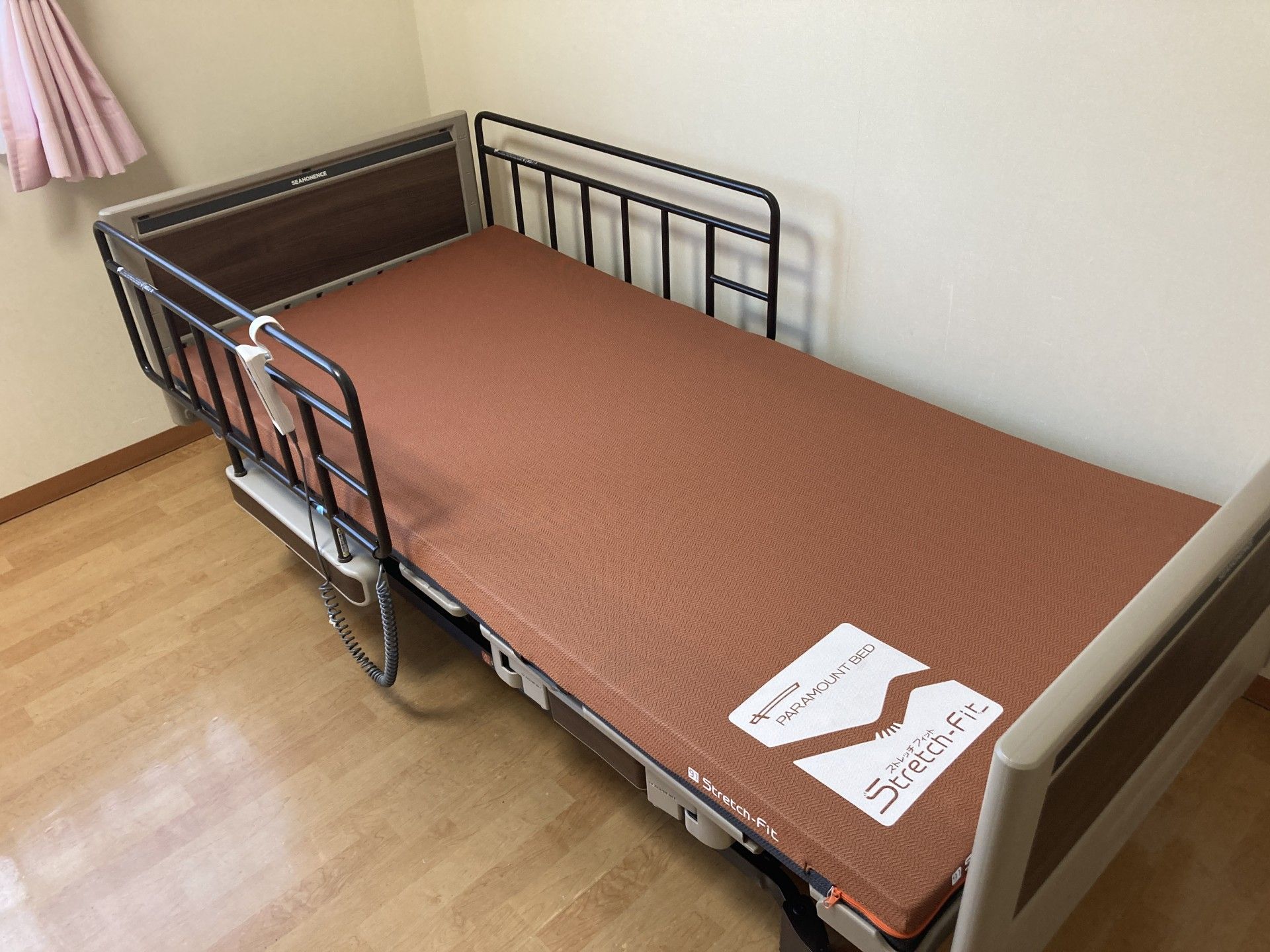 快適なベッドの部屋