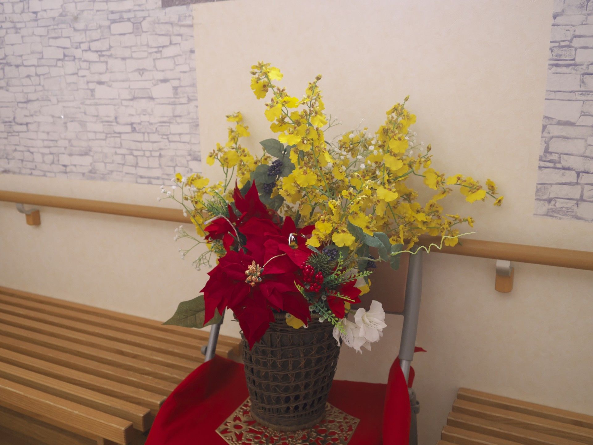 華やかな花の飾り