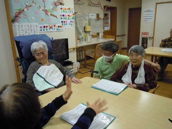 活動中の居間