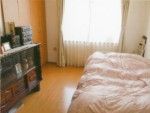 日差しが差し込む居室