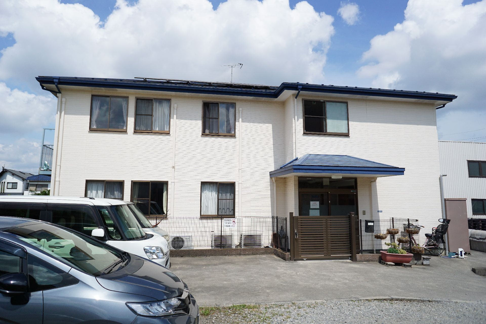 全室個室の施設外観