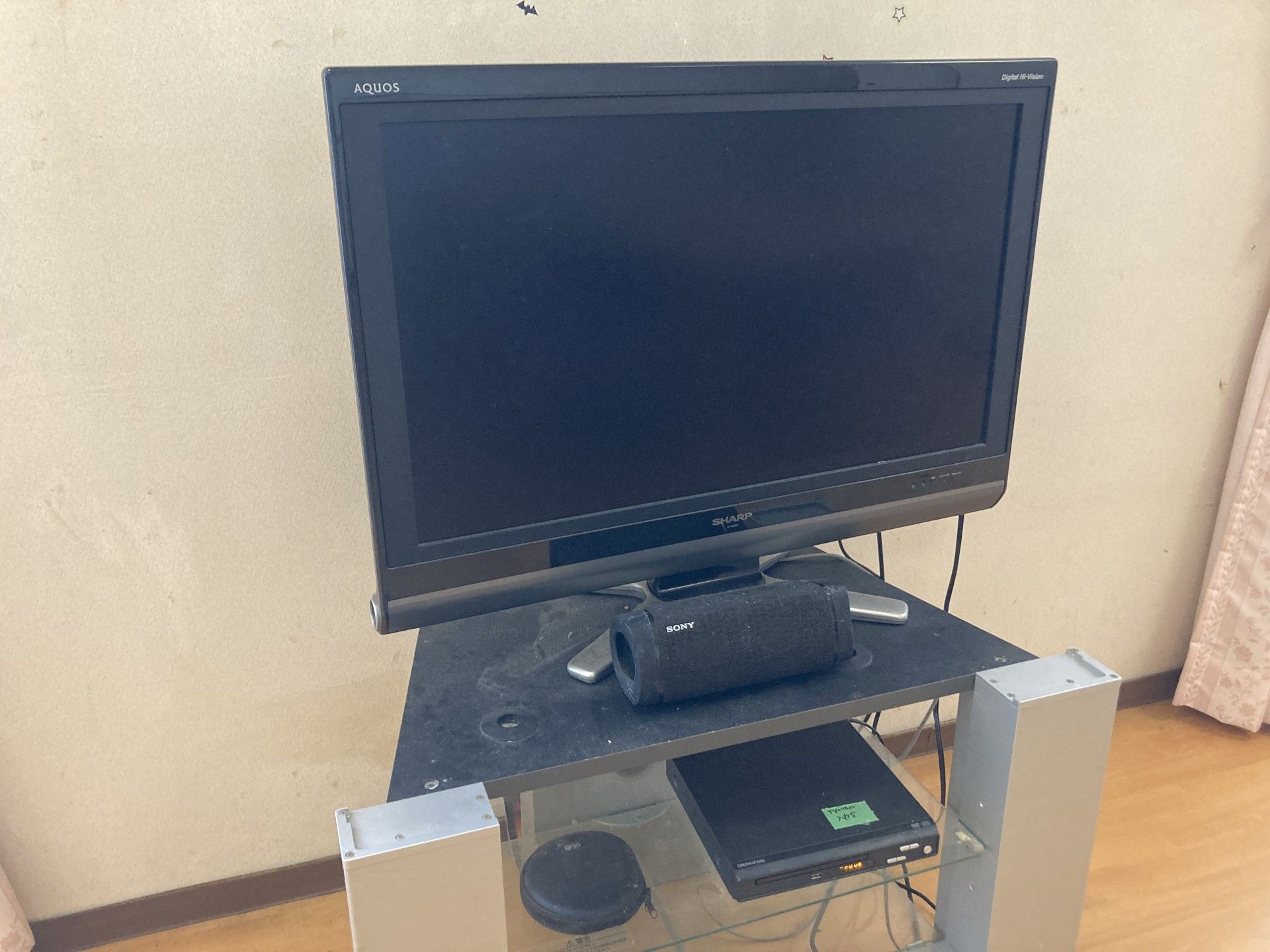 テレビとスピーカーの棚