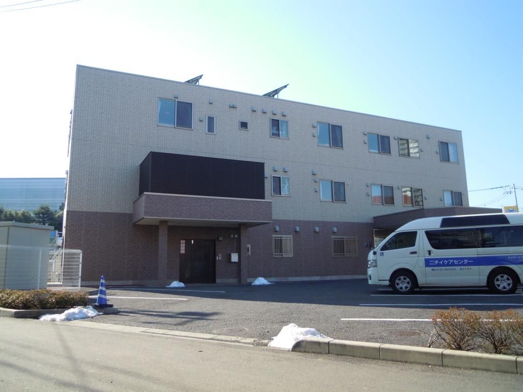 ゆったりとした玄関前