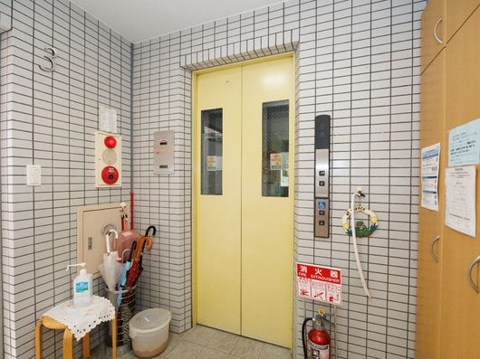 エレベーター