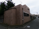 静かな住宅街の交差点