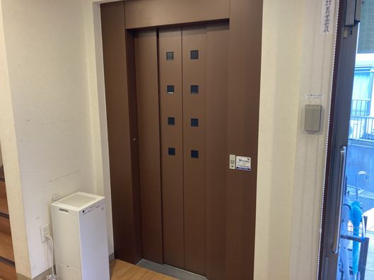 エレベーター