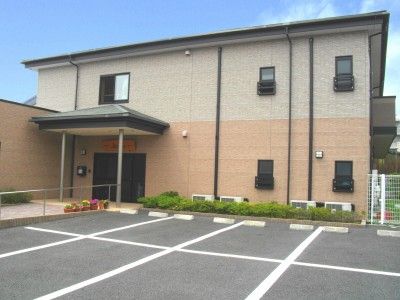 清潔感のある建物の外観