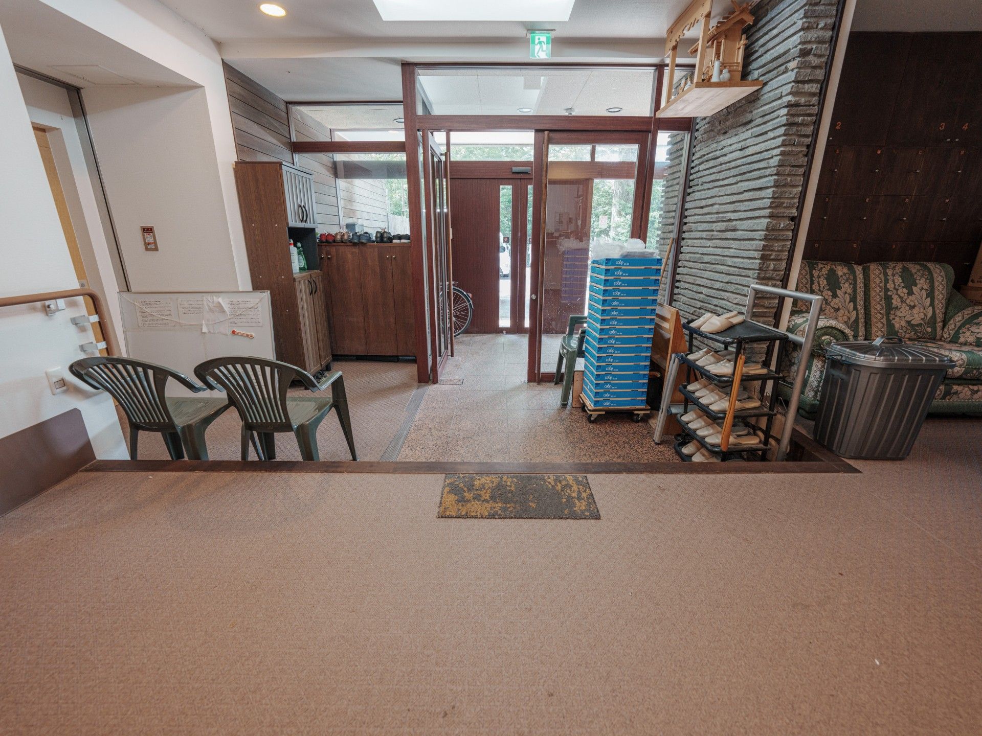 出入口付近の様子