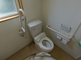 明るく清潔なトイレの設備