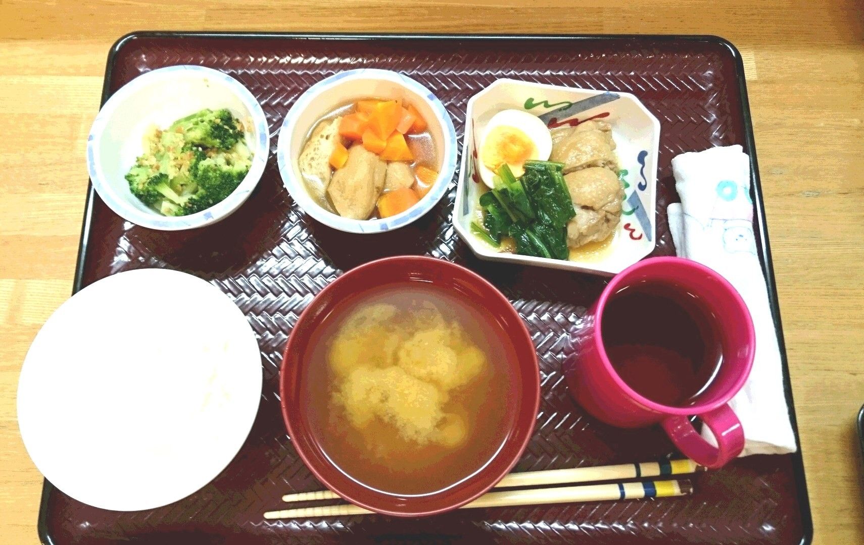 施設の食事