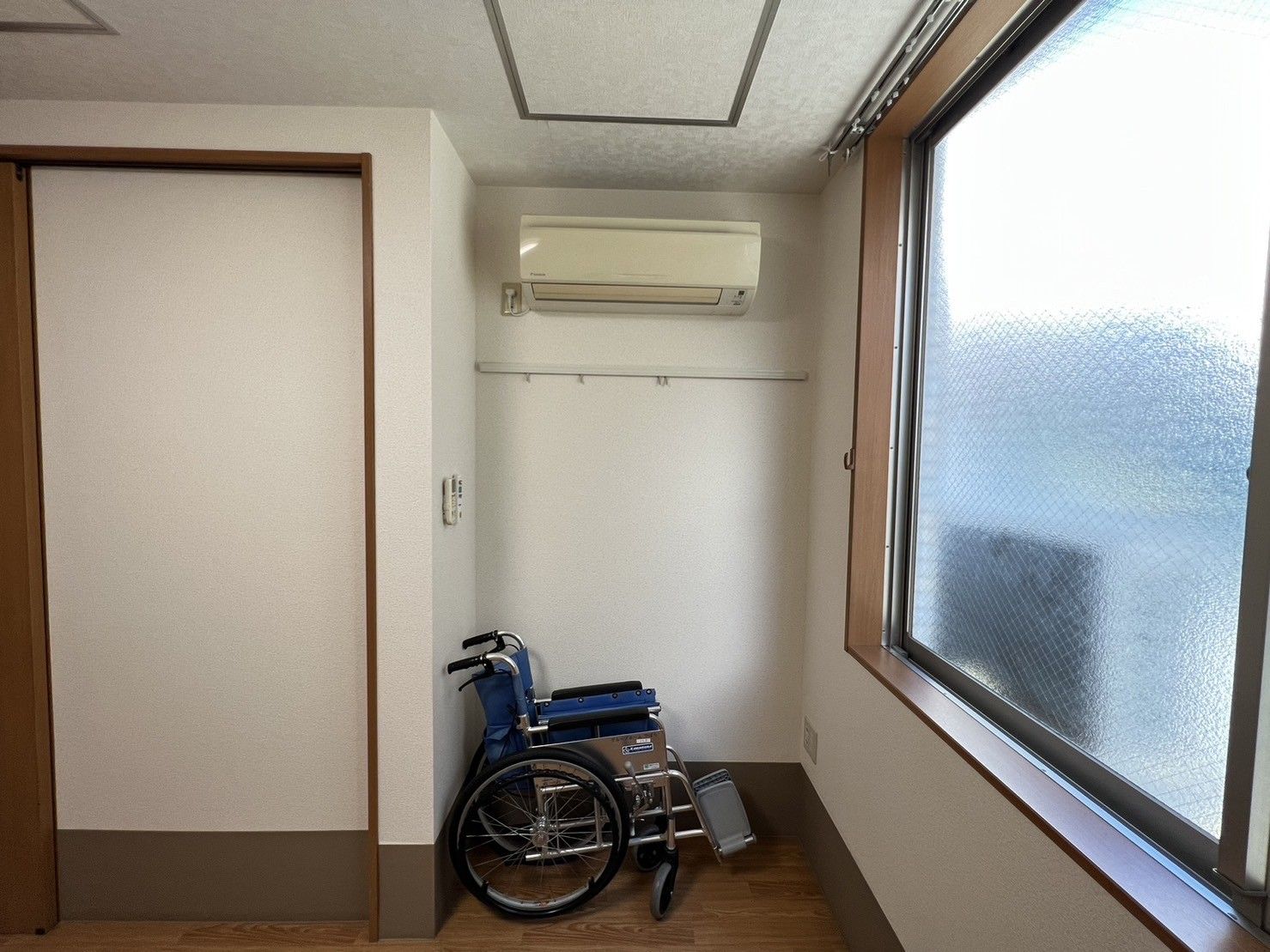 車椅子のある居室