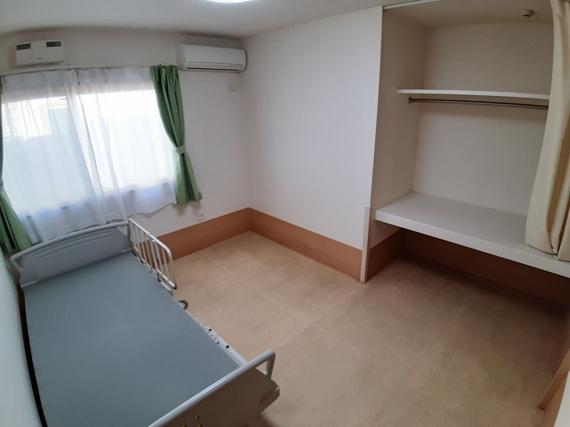 シンプルな居室